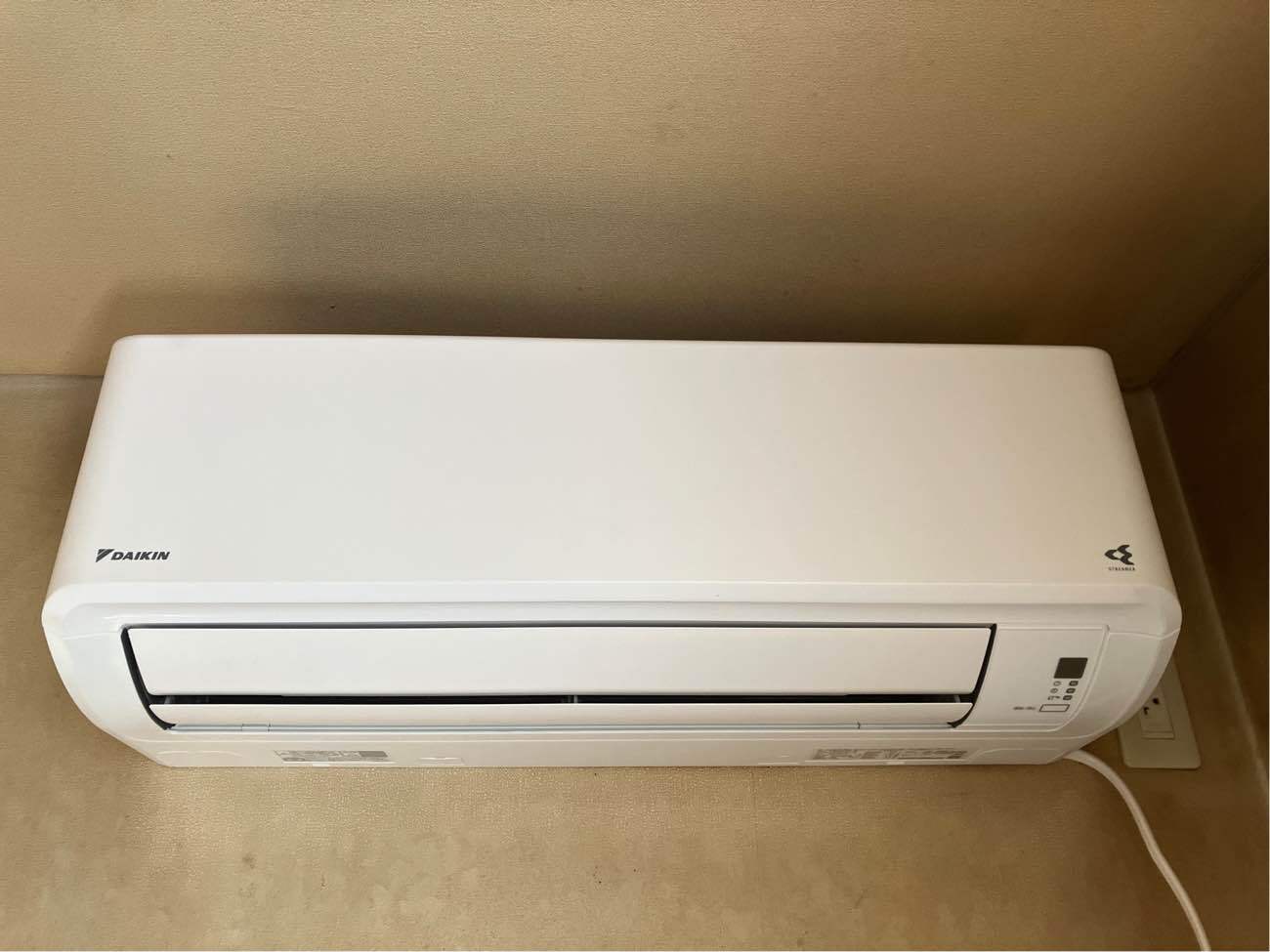 東芝からダイキンへ！高性能ルームエアコン交換事例【寝屋川市 