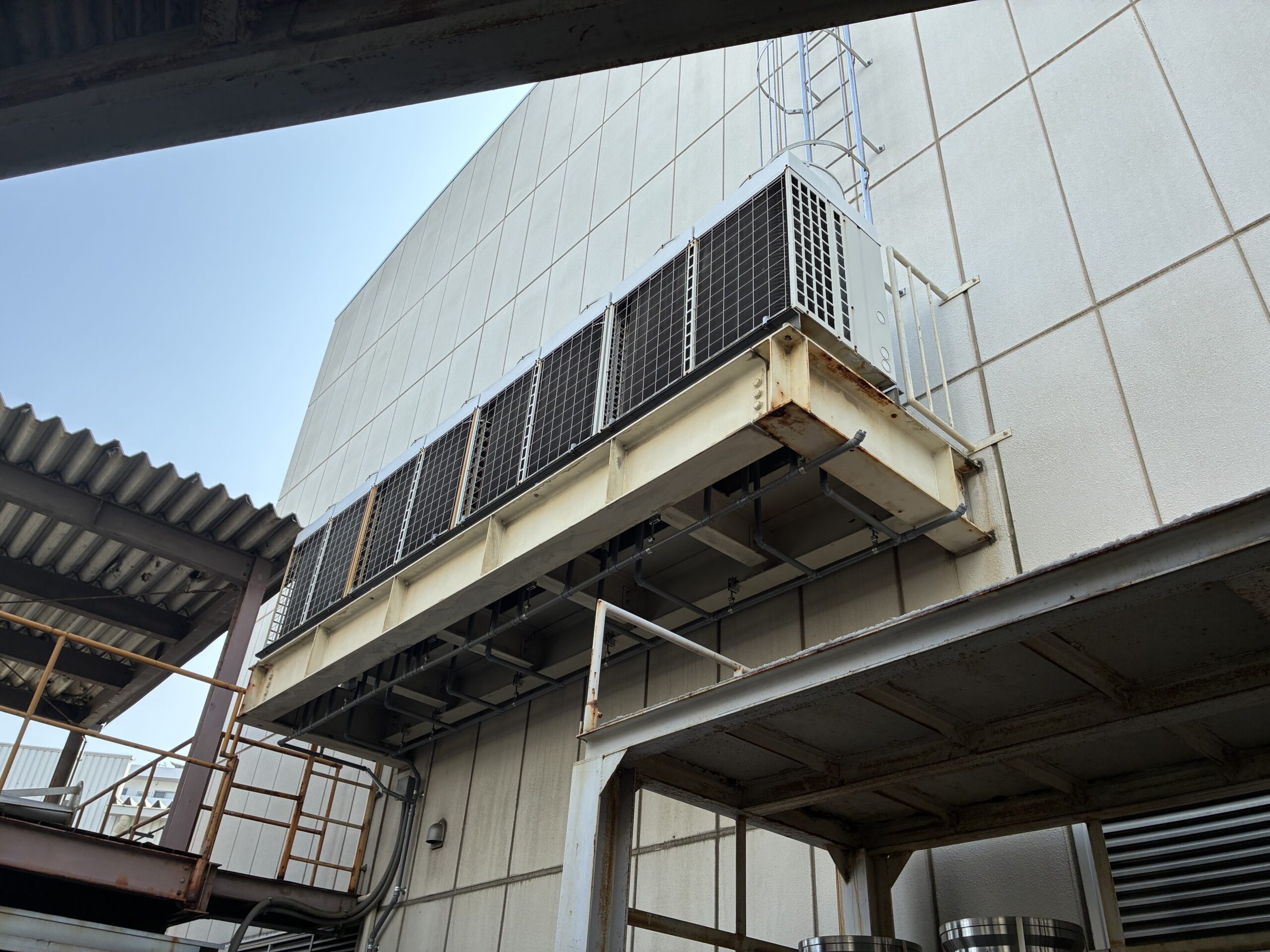 施工前　室外機